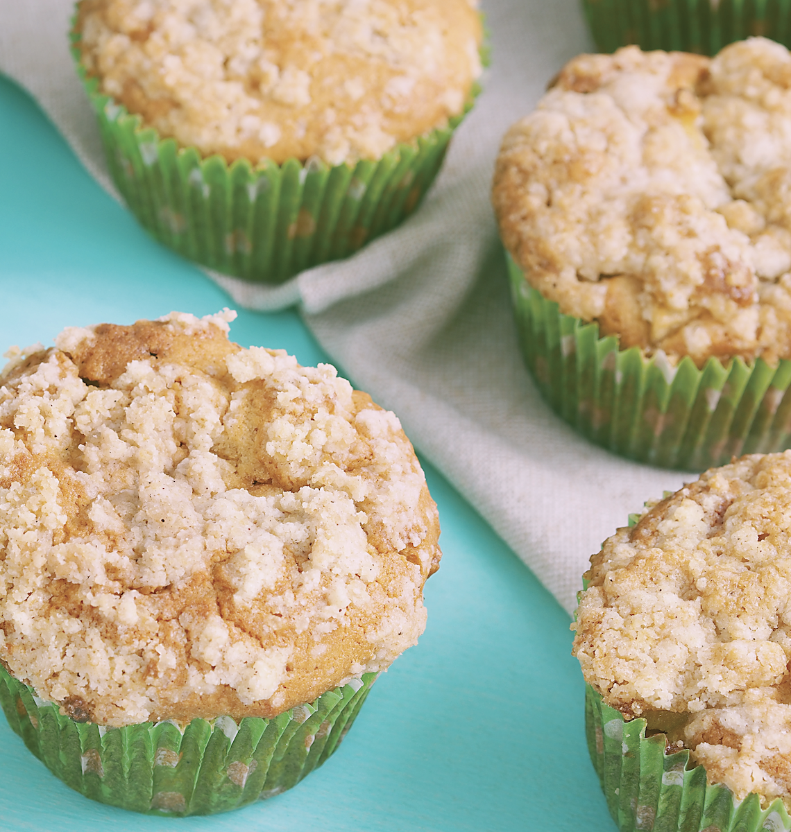 Crumbly Apple-Pumpkin Streusel Muffins