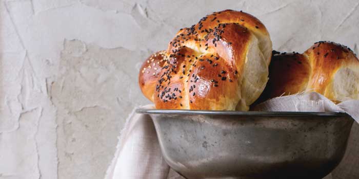 challah bread